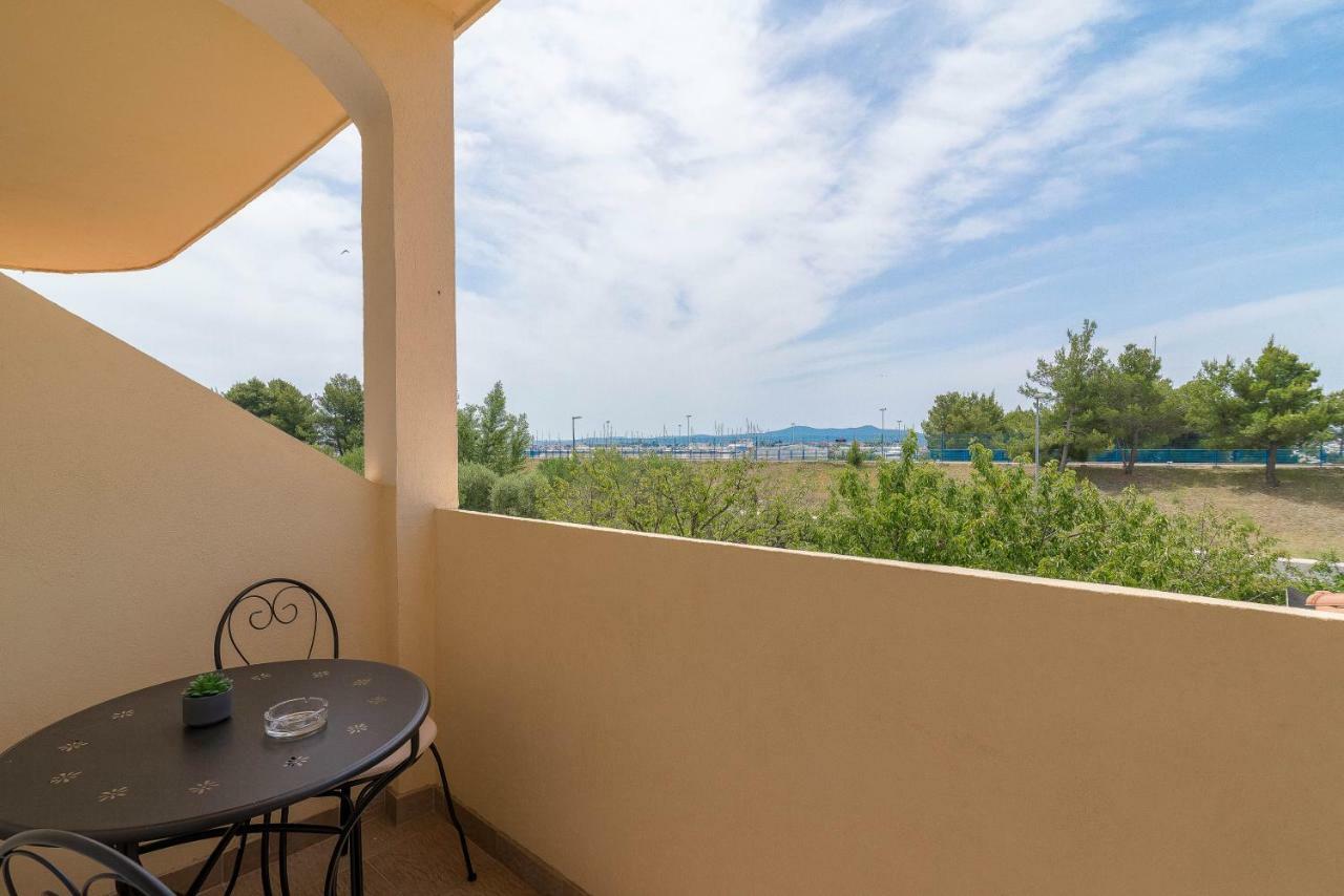 Apartman Lea Sukošan Exteriör bild